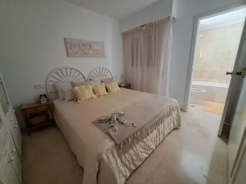 АТИКО ПЛЯЖ ЛОКОС И КУРА 2 СПАЛЬНИ, ГАРАЖ 220.000€