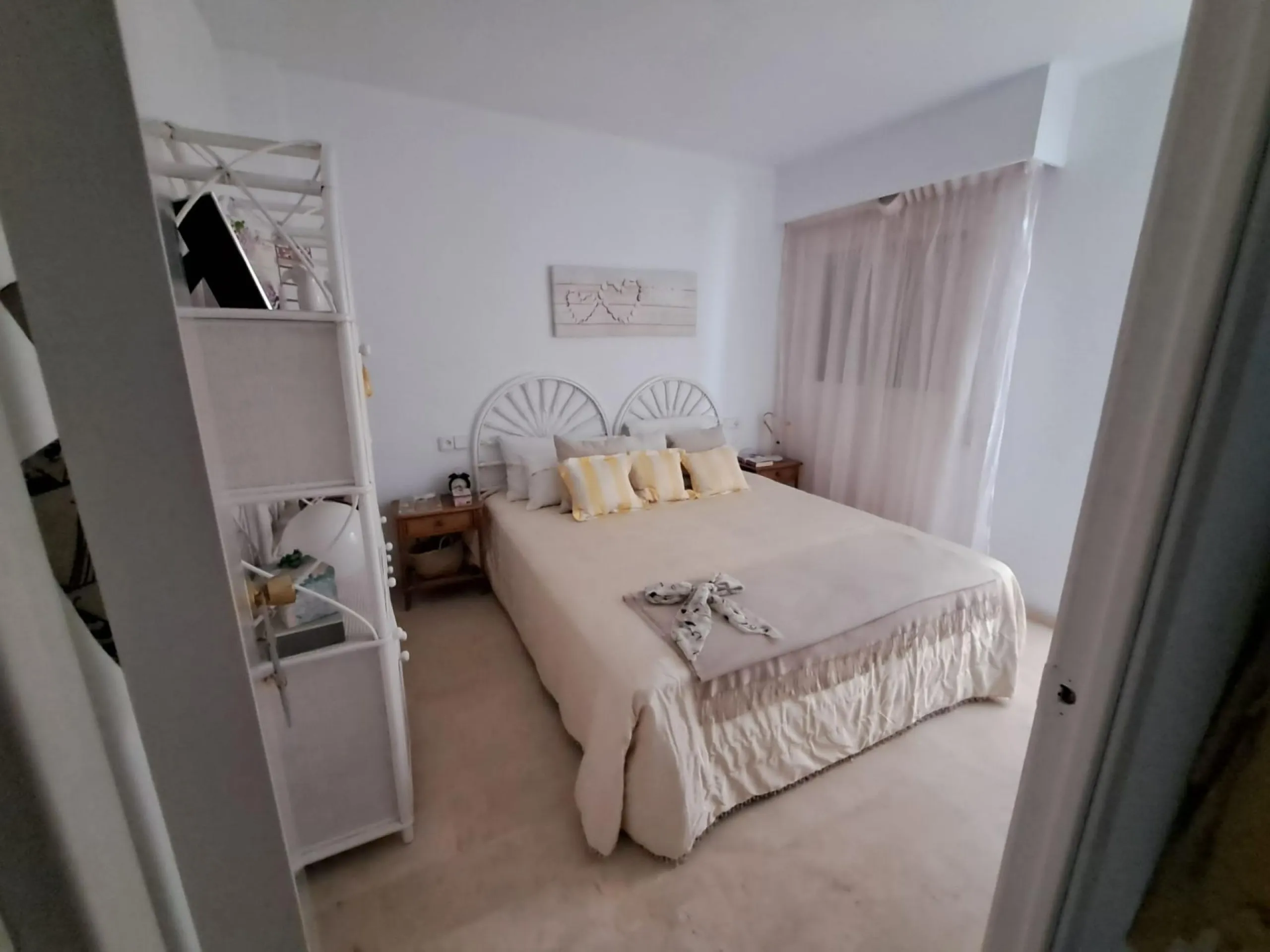 АТИКО ПЛЯЖ ЛОКОС И КУРА 2 СПАЛЬНИ, ГАРАЖ 220.000€