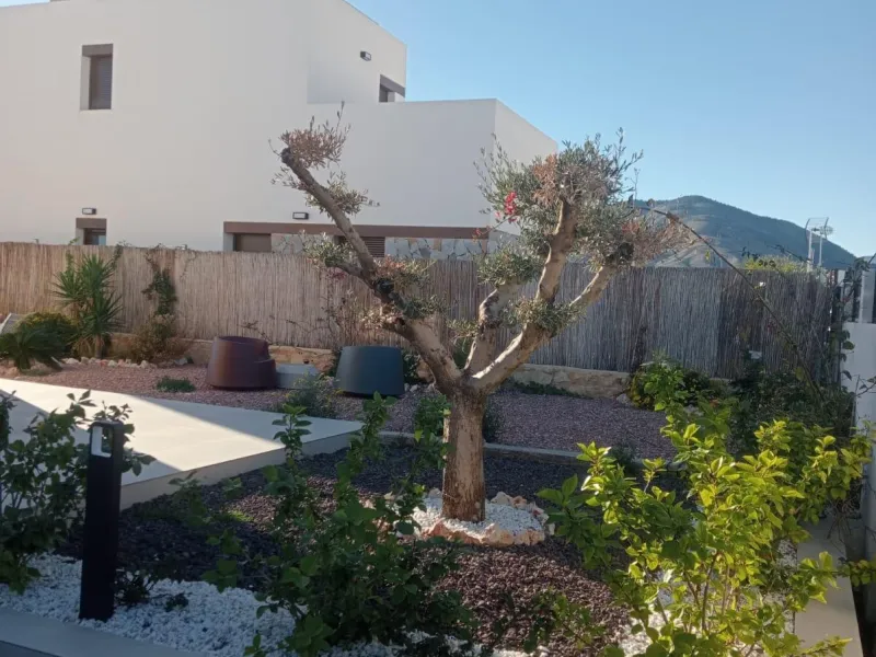No waiting: your villa in Finestrat is already built ✨