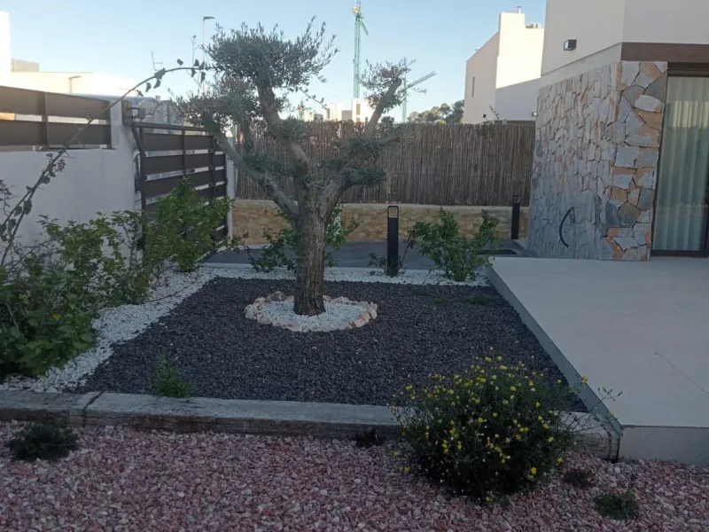 No waiting: your villa in Finestrat is already built ✨