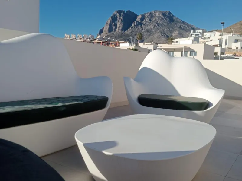No waiting: your villa in Finestrat is already built ✨