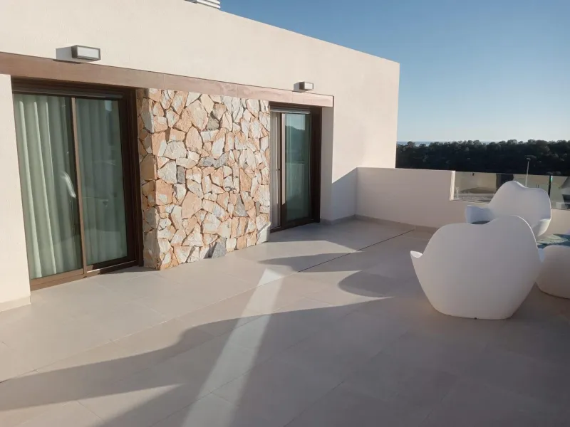 No waiting: your villa in Finestrat is already built ✨