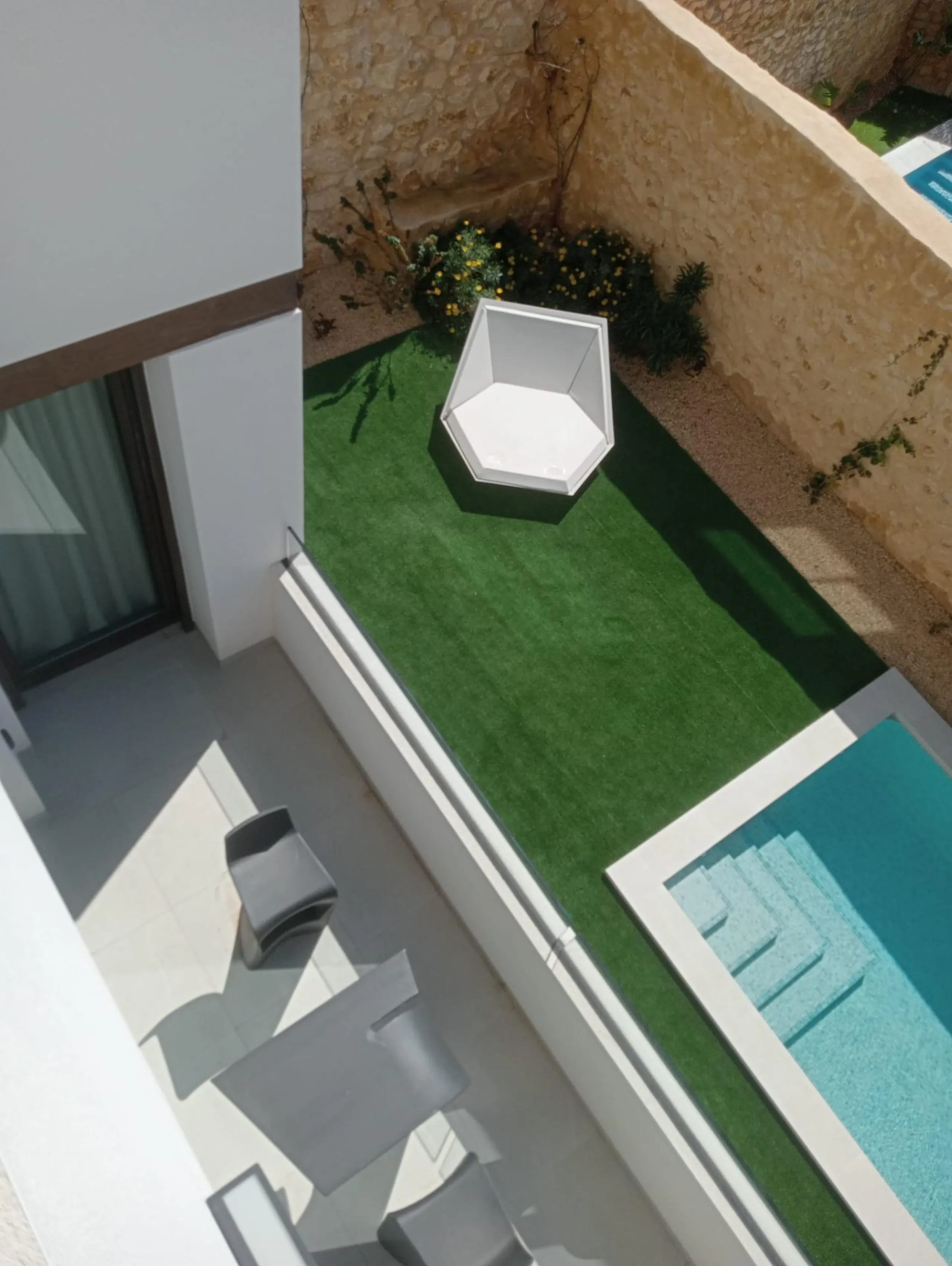 No waiting: your villa in Finestrat is already built ✨