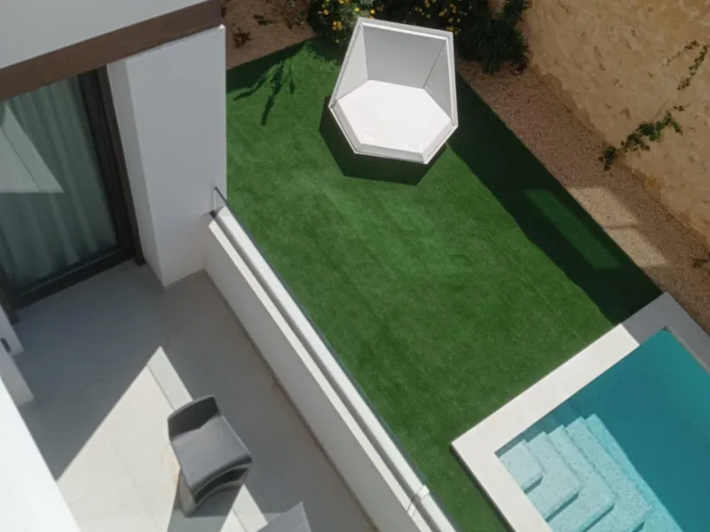 No waiting: your villa in Finestrat is already built ✨