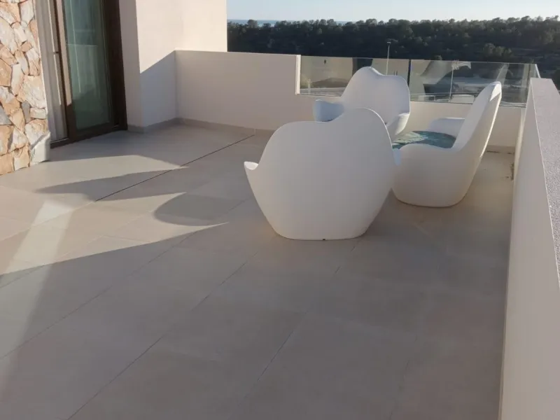 No waiting: your villa in Finestrat is already built ✨