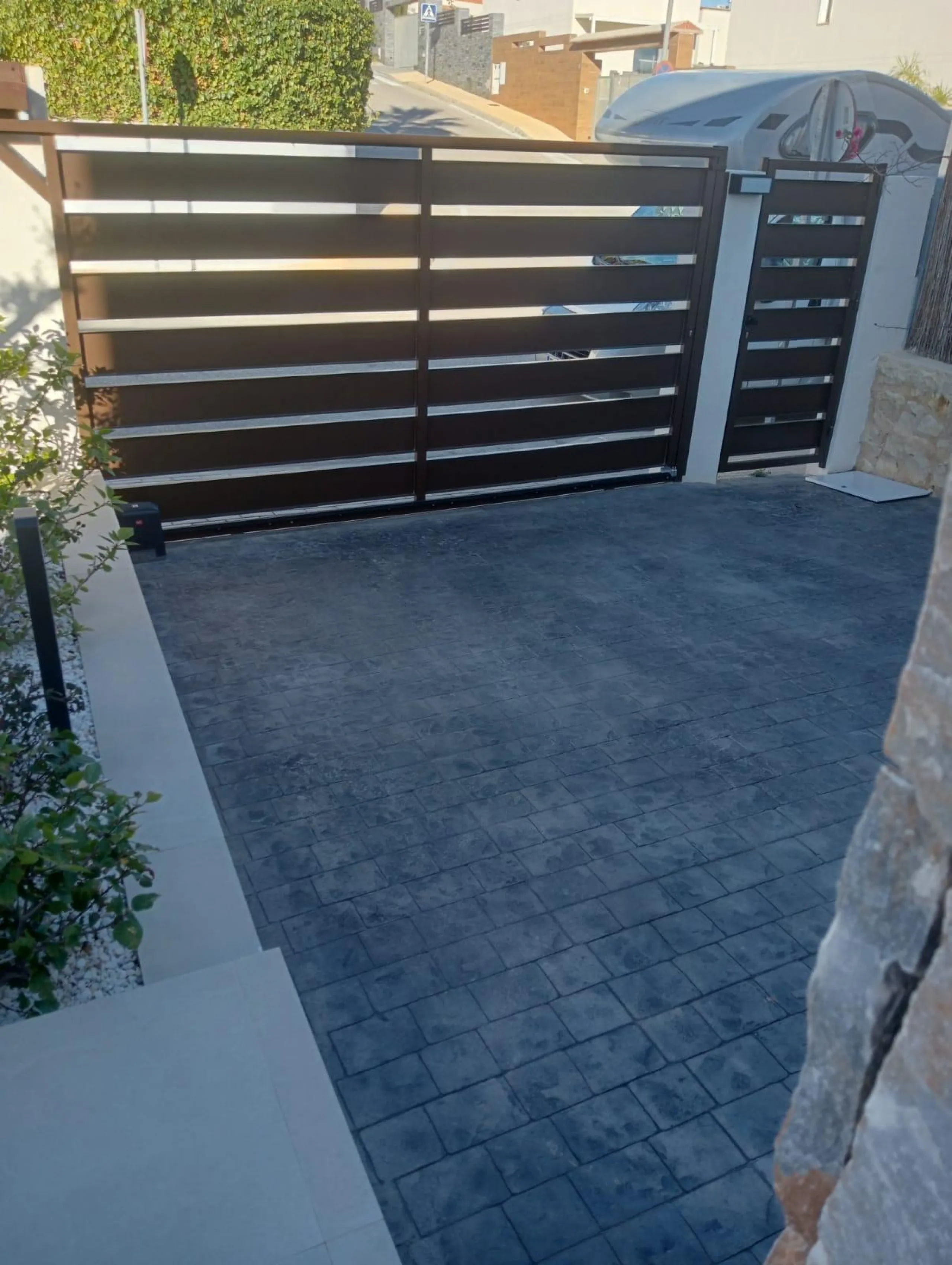 No waiting: your villa in Finestrat is already built ✨