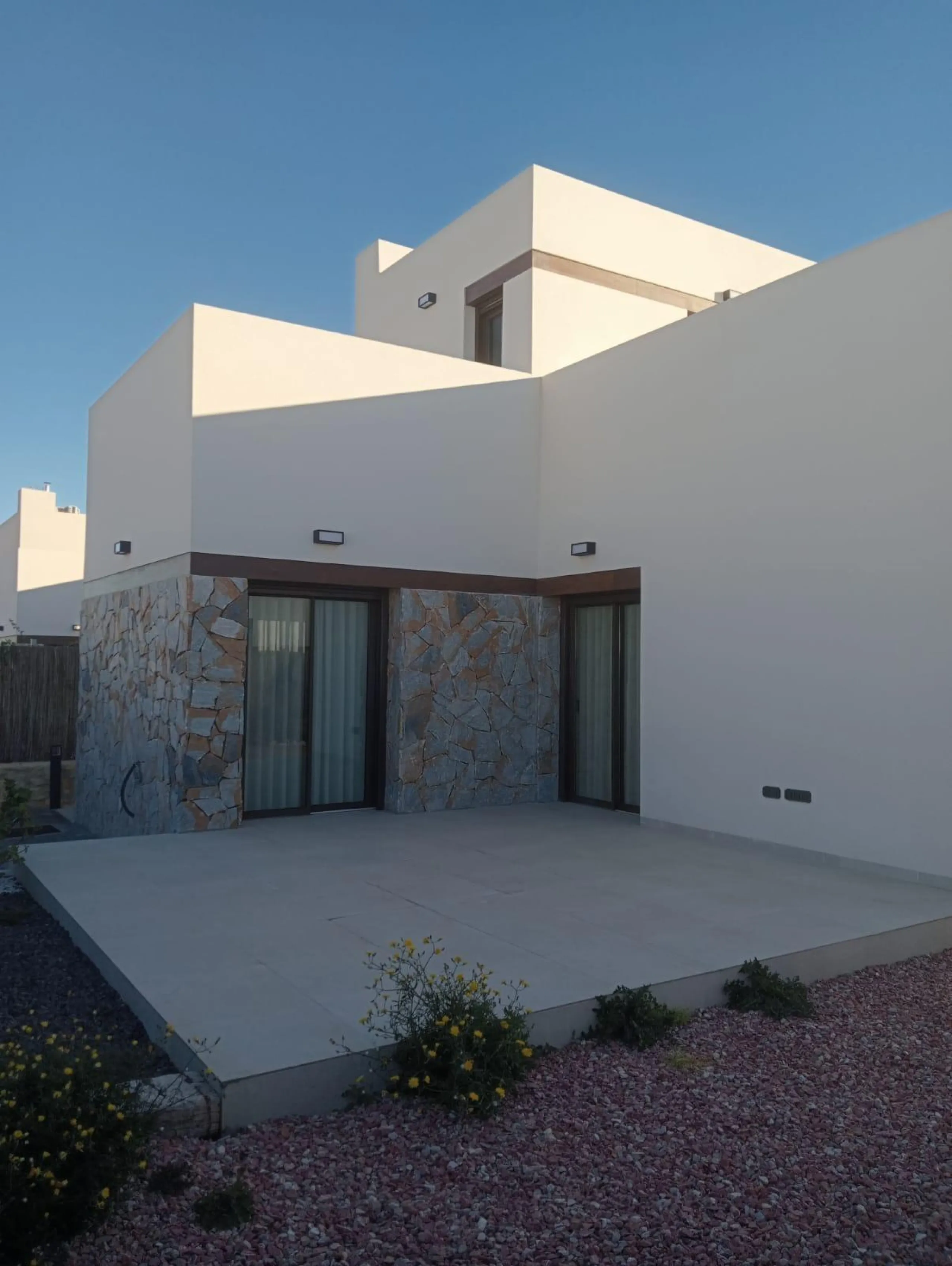 No waiting: your villa in Finestrat is already built ✨