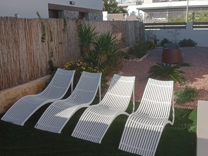 No waiting: your villa in Finestrat is already built ✨