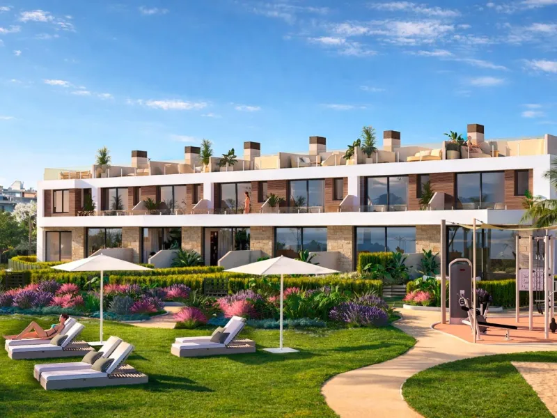 New build villas in frontline beach in El Campello 🌊