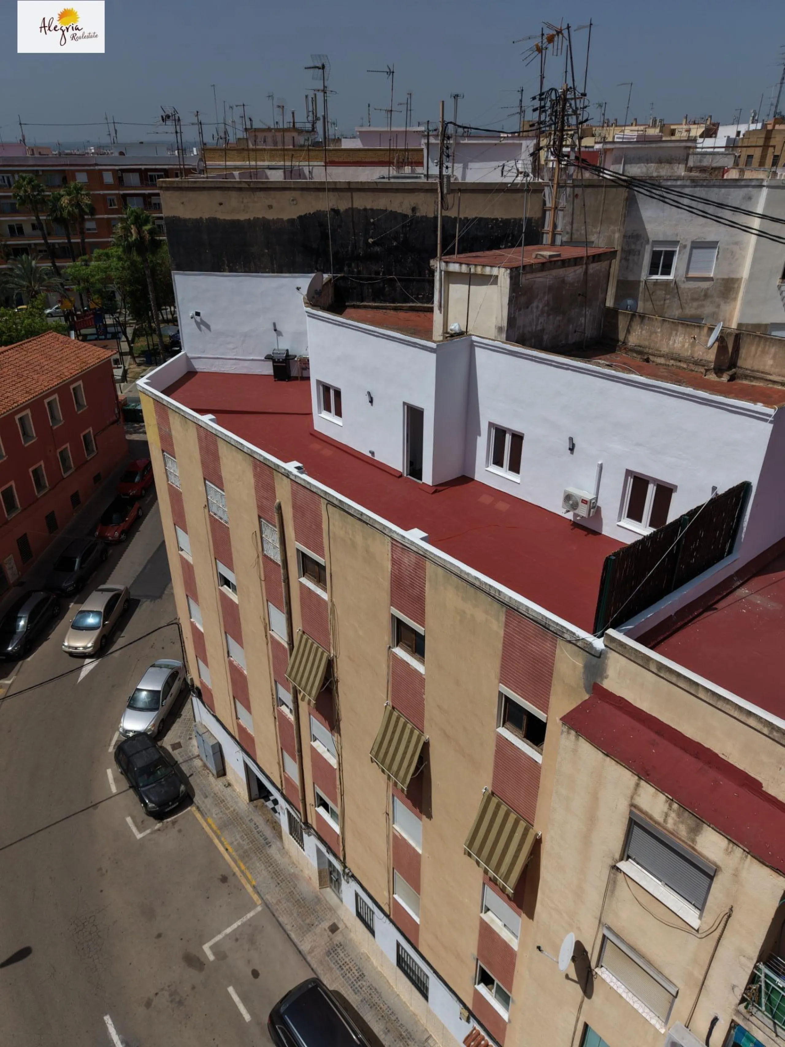 !! EXCELLENT RENOVATED PENTHOUSE IN MANISES