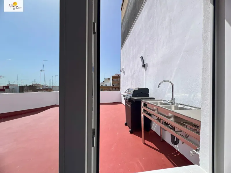 !! EXCELLENT RENOVATED PENTHOUSE IN MANISES