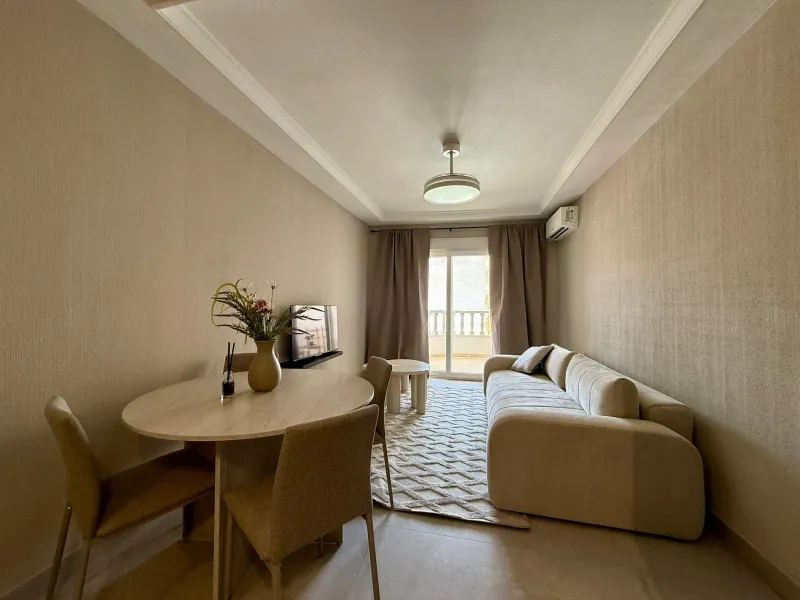 Exclusive renovated apartment with side sea views and two terraces