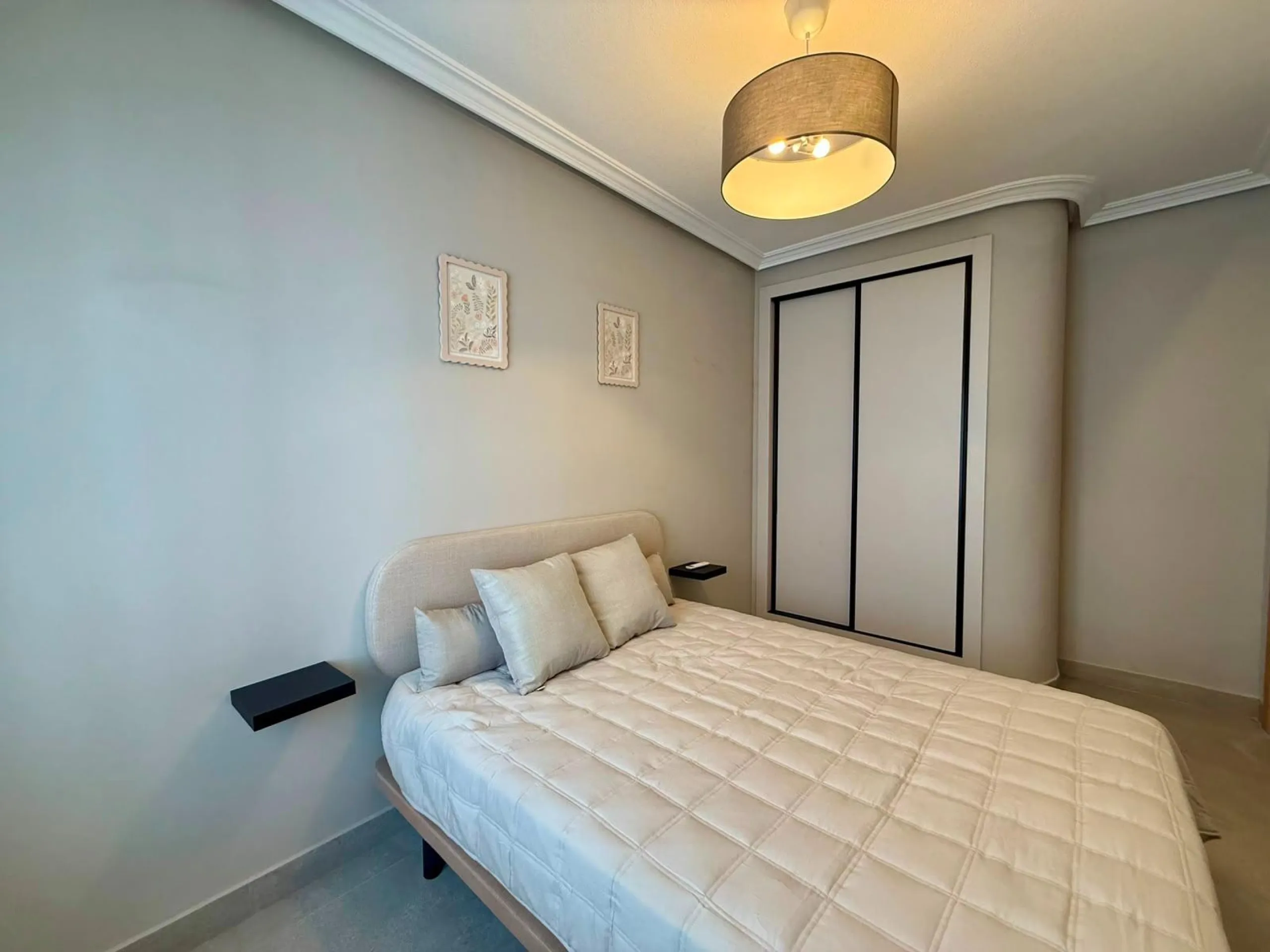 Exclusive renovated apartment with side sea views and two terraces