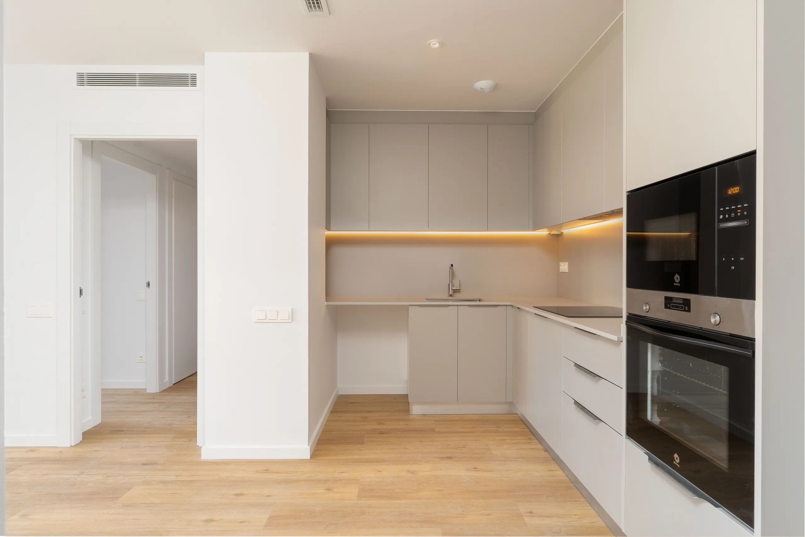 Moderno complejo residencial Tres Creus cerca del centro, en Sabadell, Barcelona
