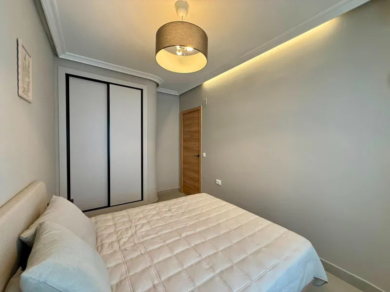 Exclusive renovated apartment with side sea views and two terraces