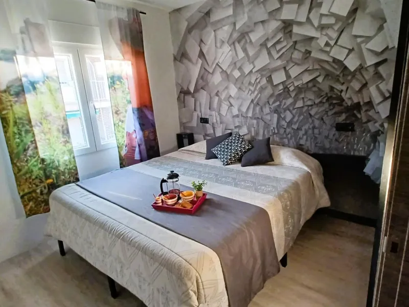 Spacious, refurbished penthouse 100 metres from the beach in Torre de la Horadada