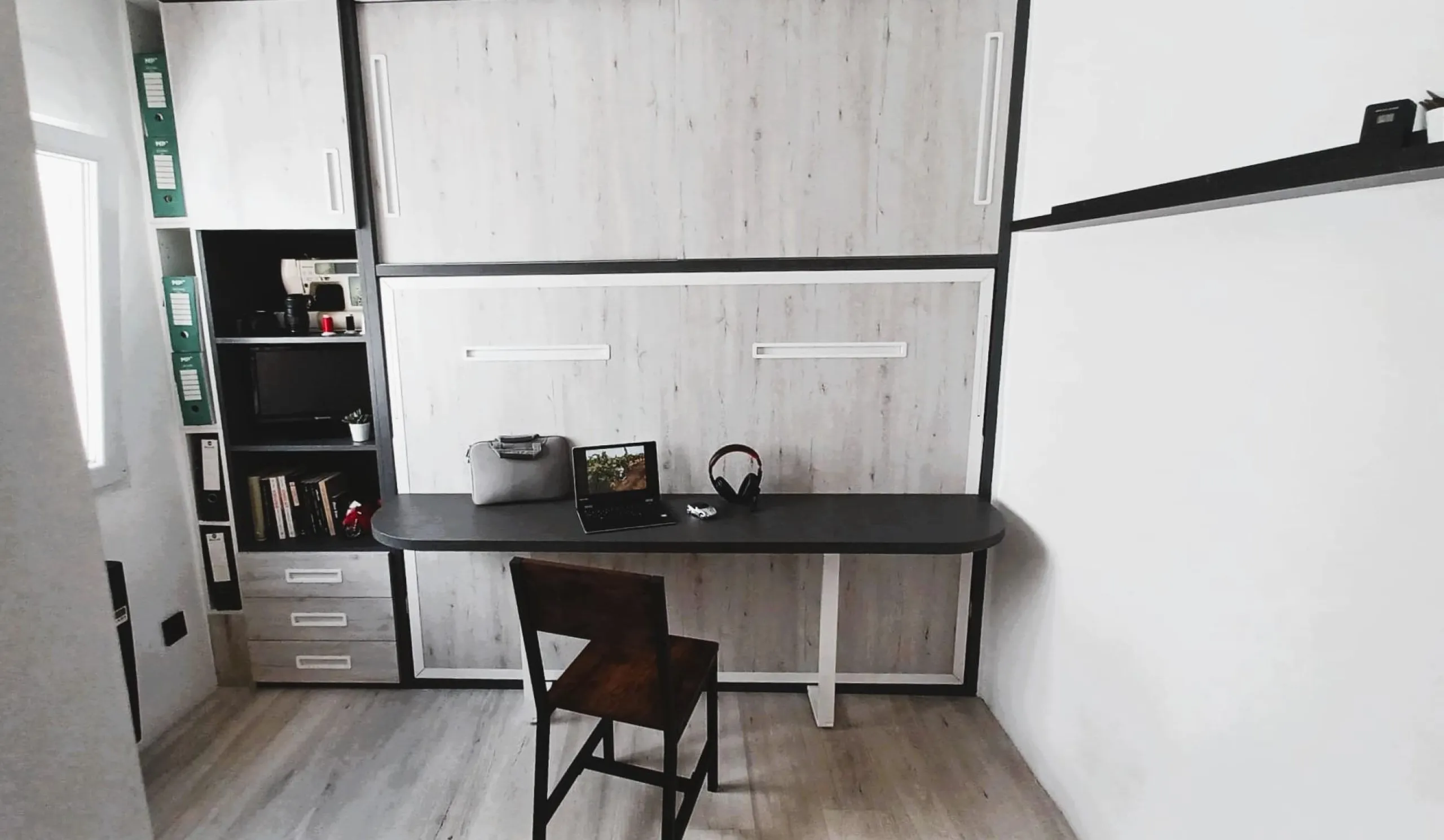 Spacious, refurbished penthouse 100 metres from the beach in Torre de la Horadada
