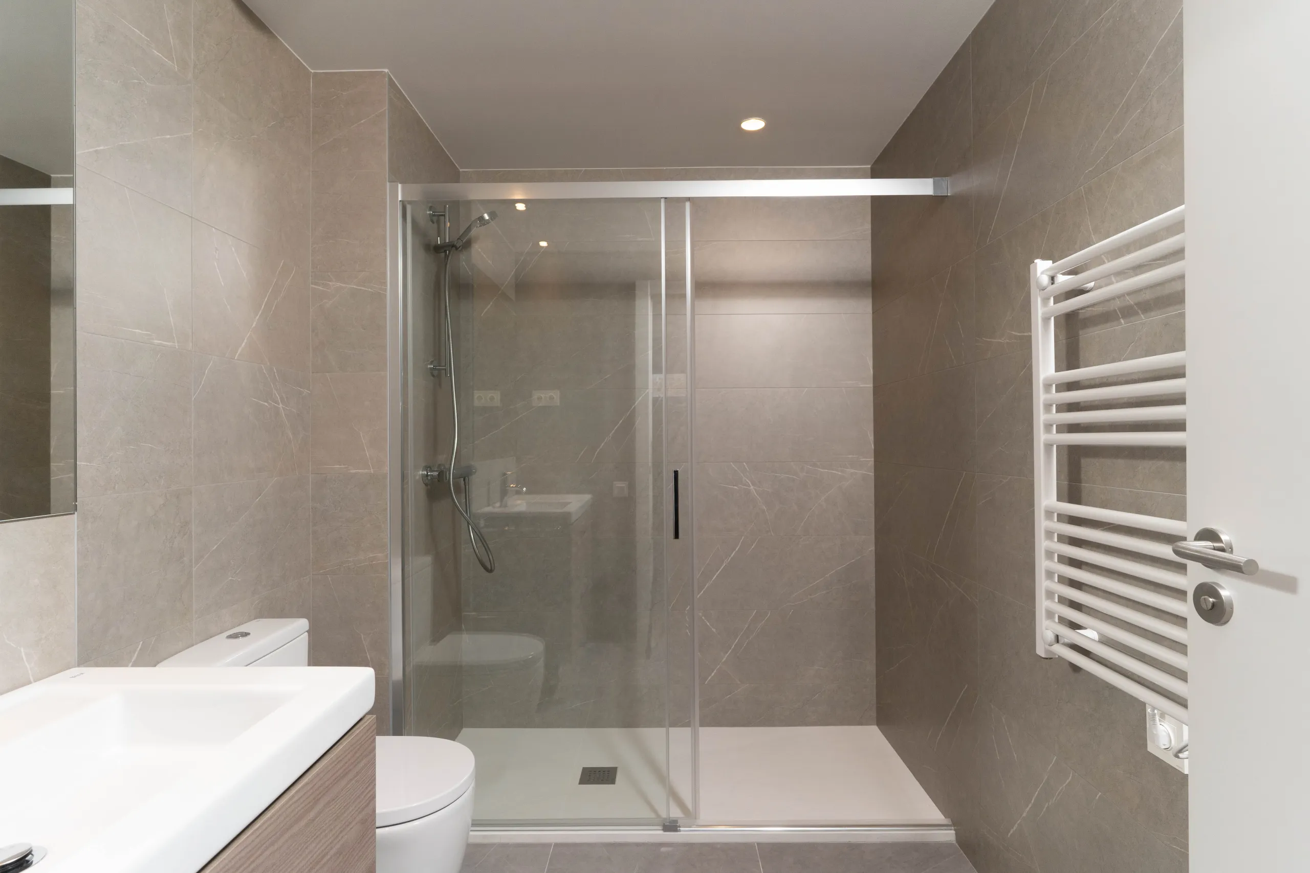 Moderno complejo residencial Tres Creus cerca del centro, en Sabadell, Barcelona
