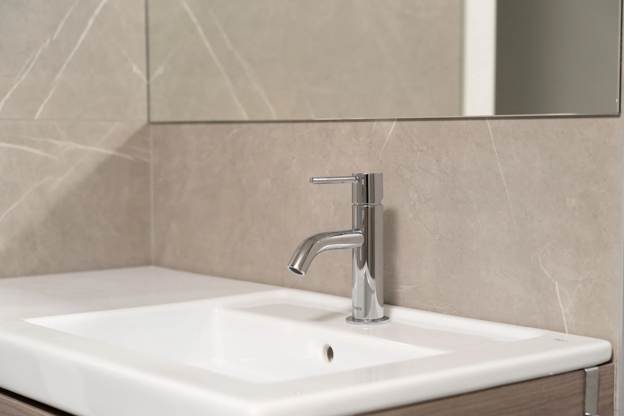 Moderno complejo residencial Tres Creus cerca del centro, en Sabadell, Barcelona