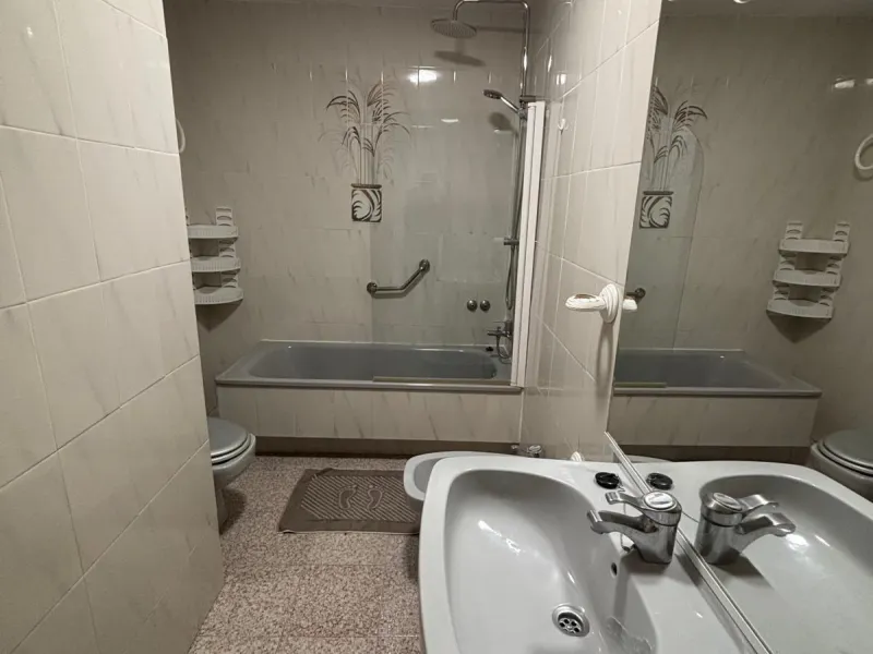 APARTMENT IN PLAYA LOS LOCOS SECOND LINE