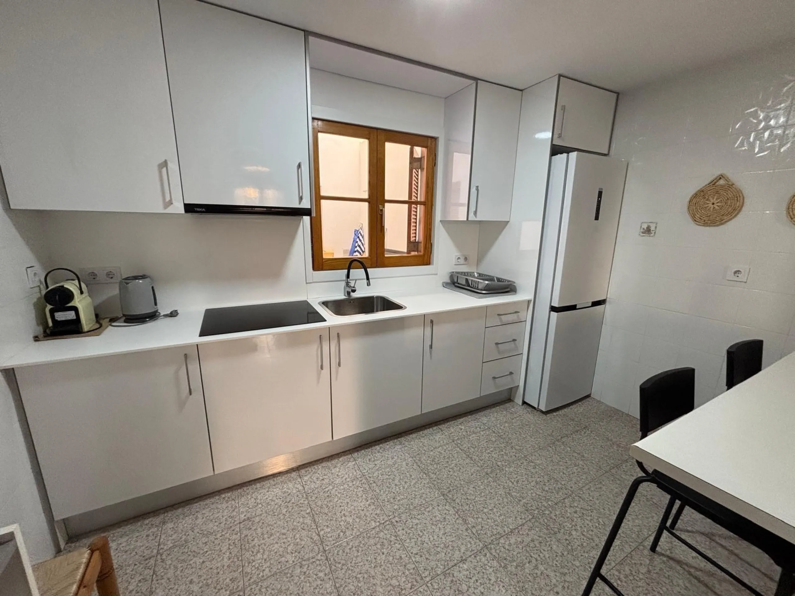 APARTMENT IN PLAYA LOS LOCOS SECOND LINE