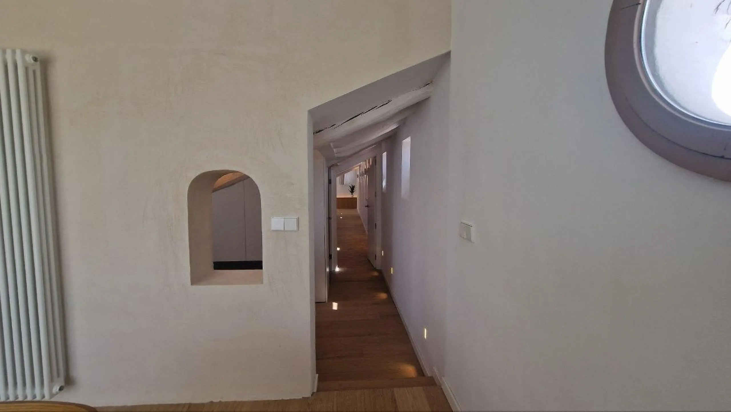 Penthouse with designer renovation and two terraces, in a historic building in the Palacio neighborhood.