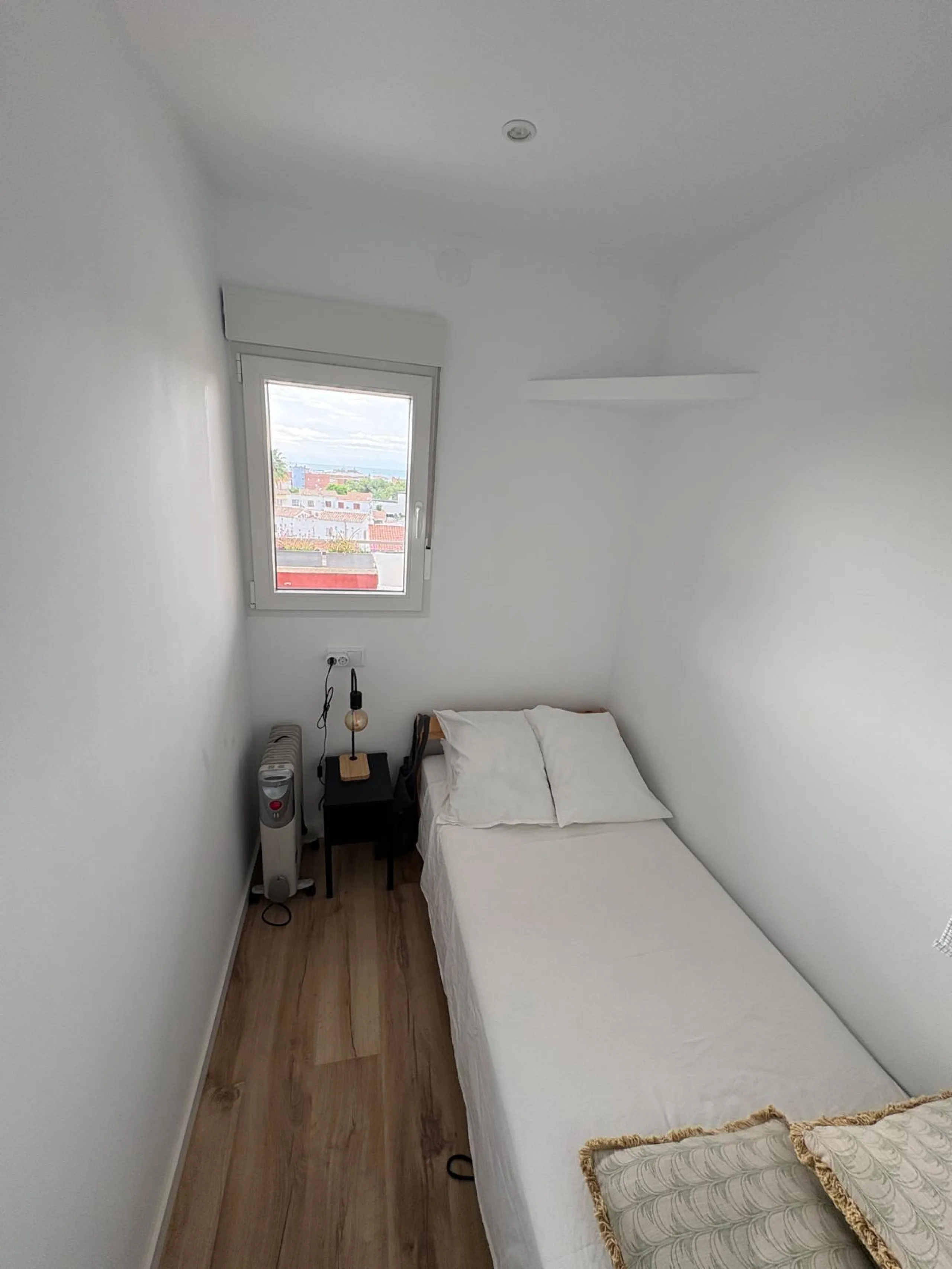 Renovated Penthouse with a Large Terrace and Sea Views – El Romaní, El Vendrell