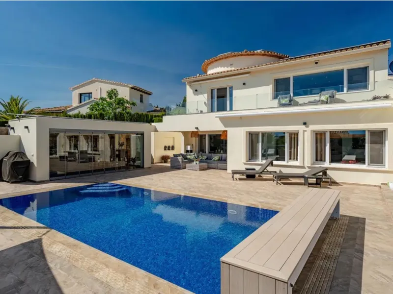 Luxury Villa with Spectacular Sea Views over El Portet