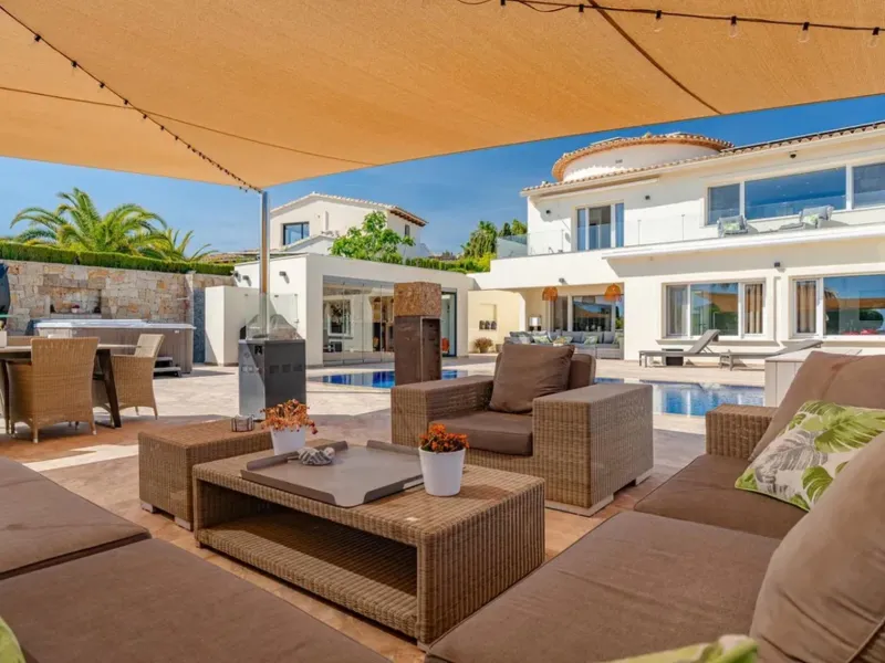 Luxury Villa with Spectacular Sea Views over El Portet