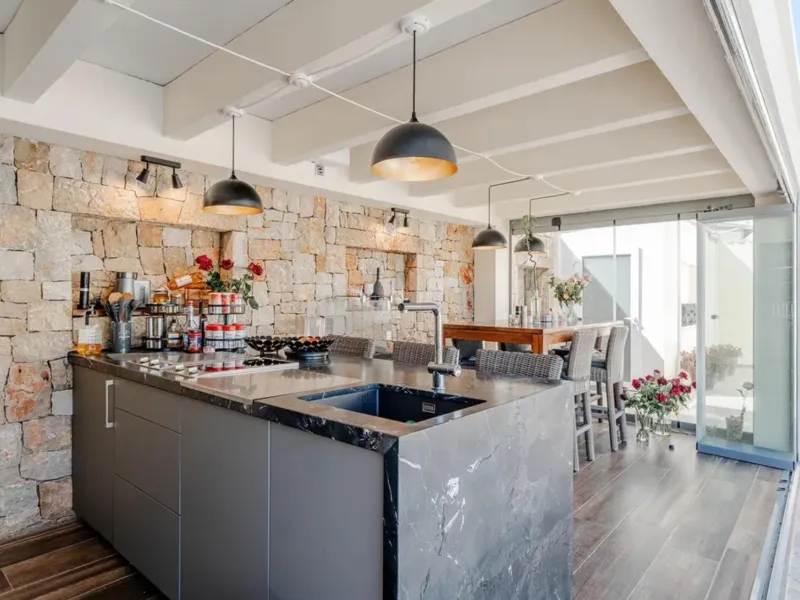 Luxury Villa with Spectacular Sea Views over El Portet