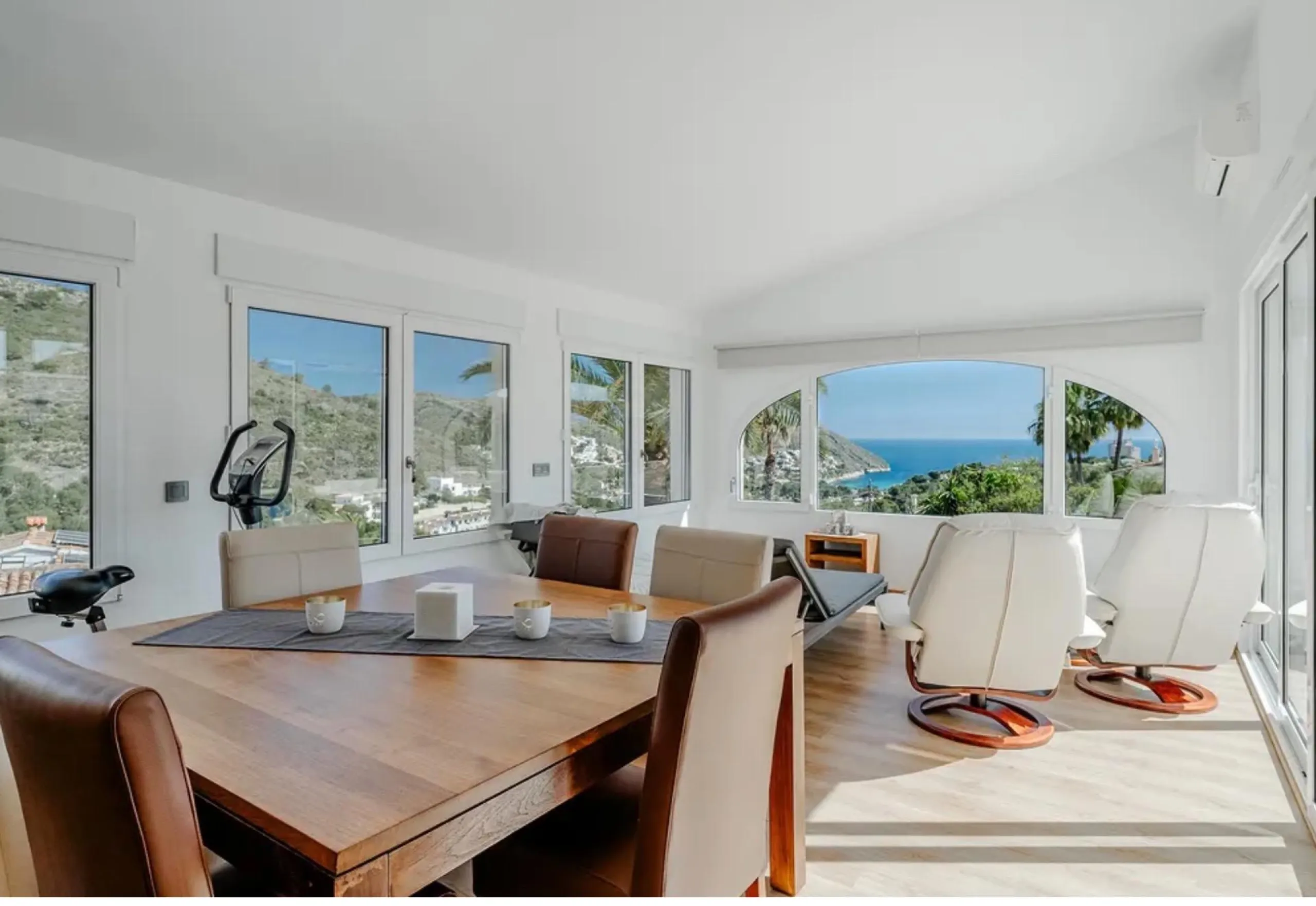 Luxury Villa with Spectacular Sea Views over El Portet