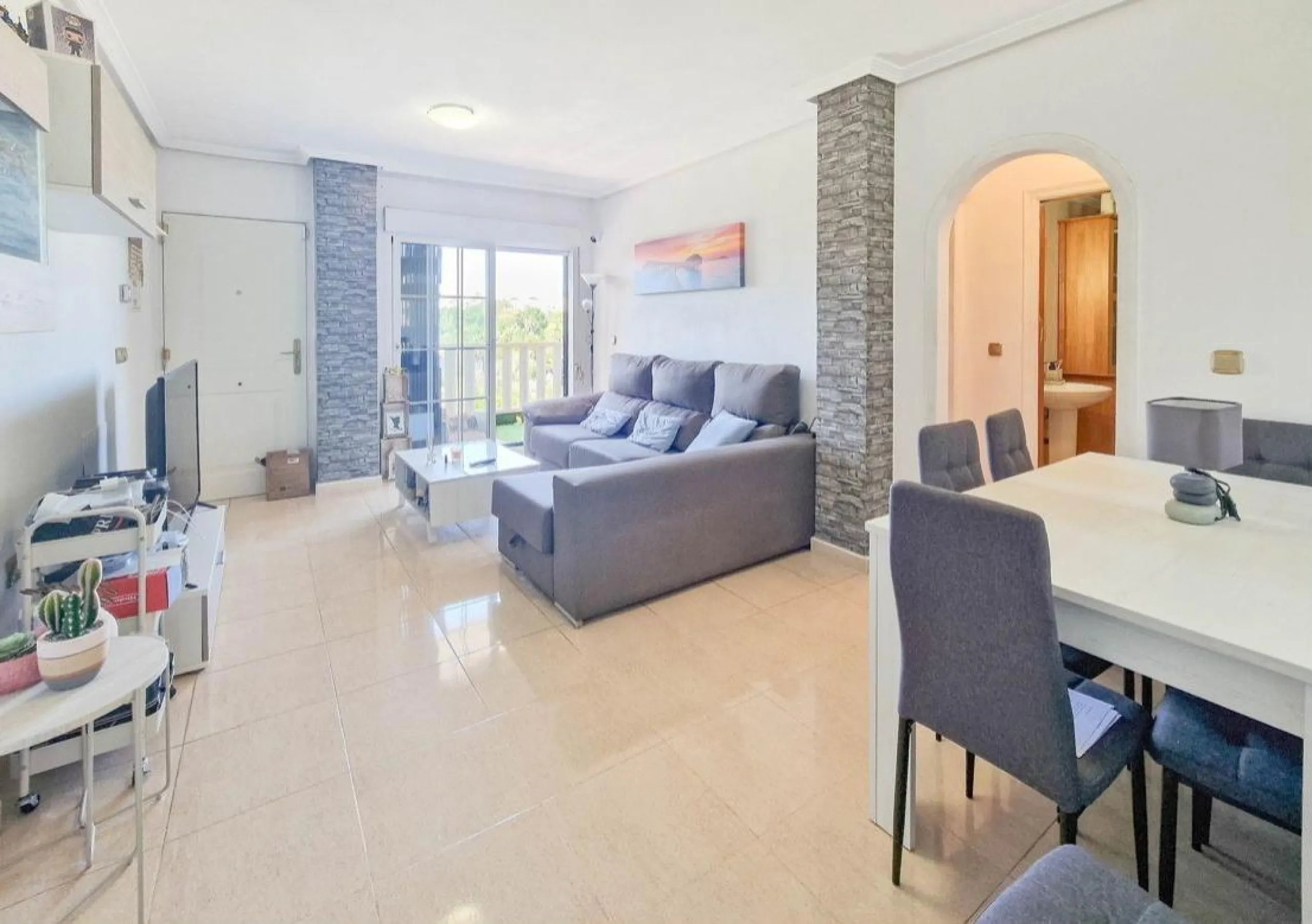 PENTHOUSE IN LOMAS DE CABO ROIG WITH 2 BEDROOMS, 1 BATHROOM AND A COMMUNAL SWIMMING POOL