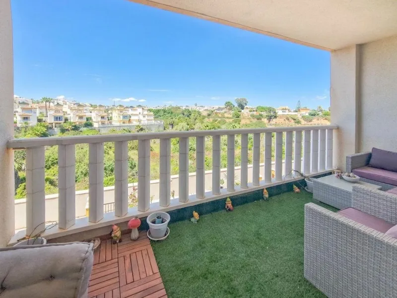 PENTHOUSE IN LOMAS DE CABO ROIG WITH 2 BEDROOMS, 1 BATHROOM AND A COMMUNAL SWIMMING POOL