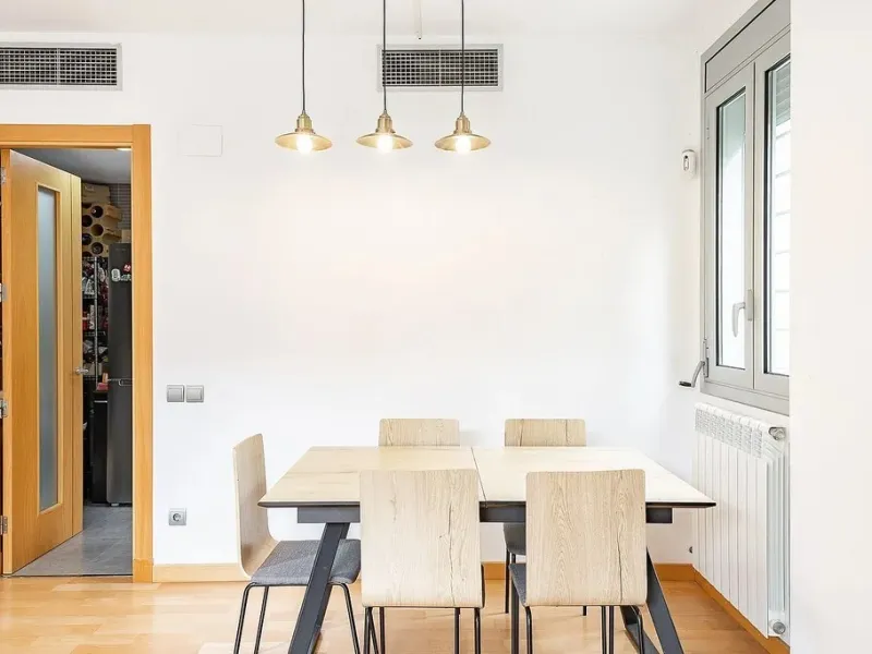 Bright Apartment with Private Terrace and Pool in Can Matas, Sant Cugat del Valles