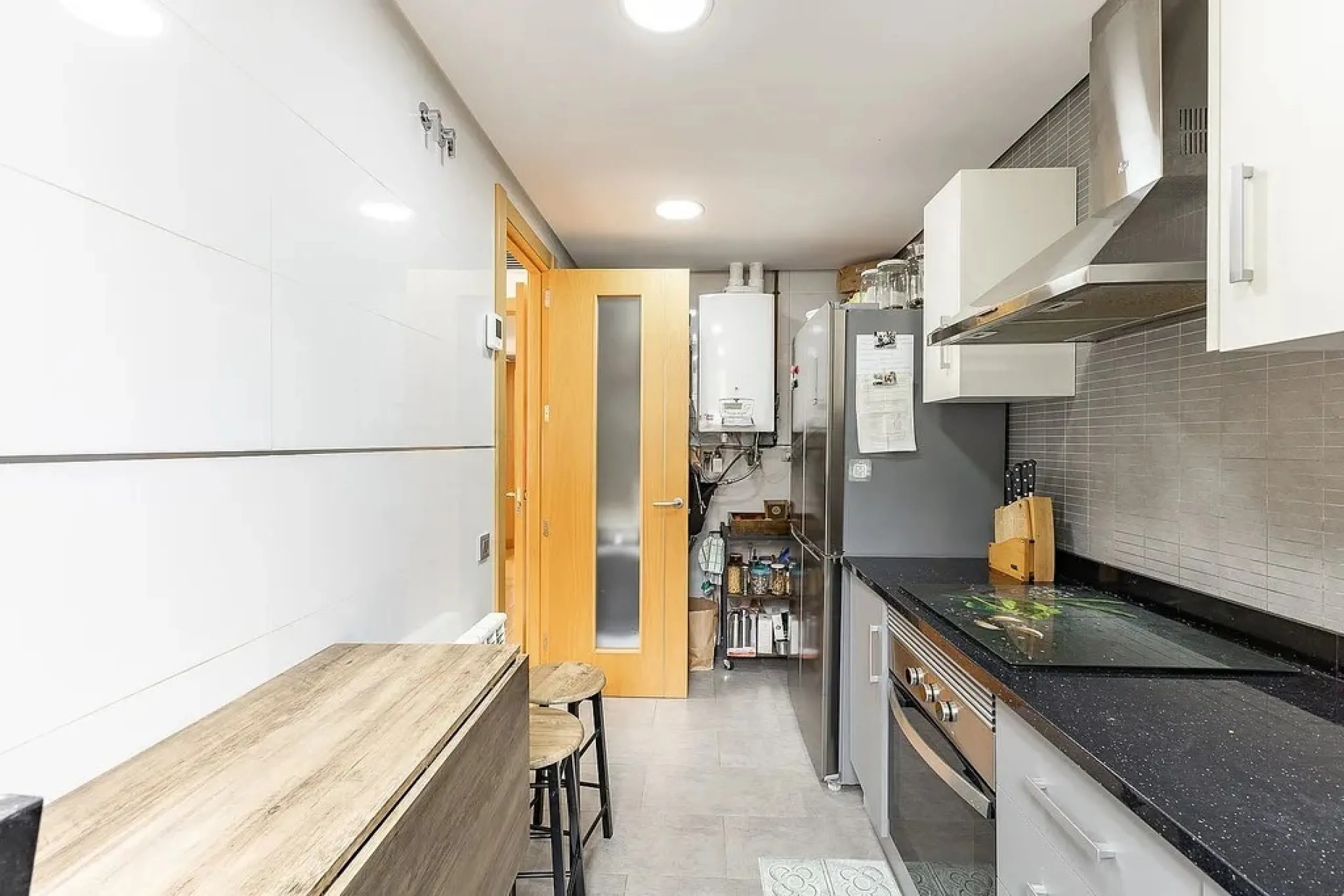 Bright Apartment with Private Terrace and Pool in Can Matas, Sant Cugat del Valles
