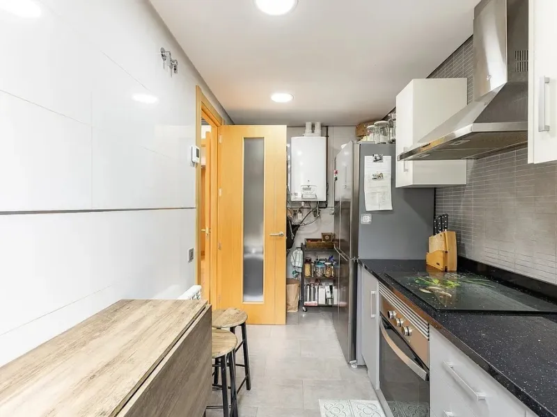 Bright Apartment with Private Terrace and Pool in Can Matas, Sant Cugat del Valles