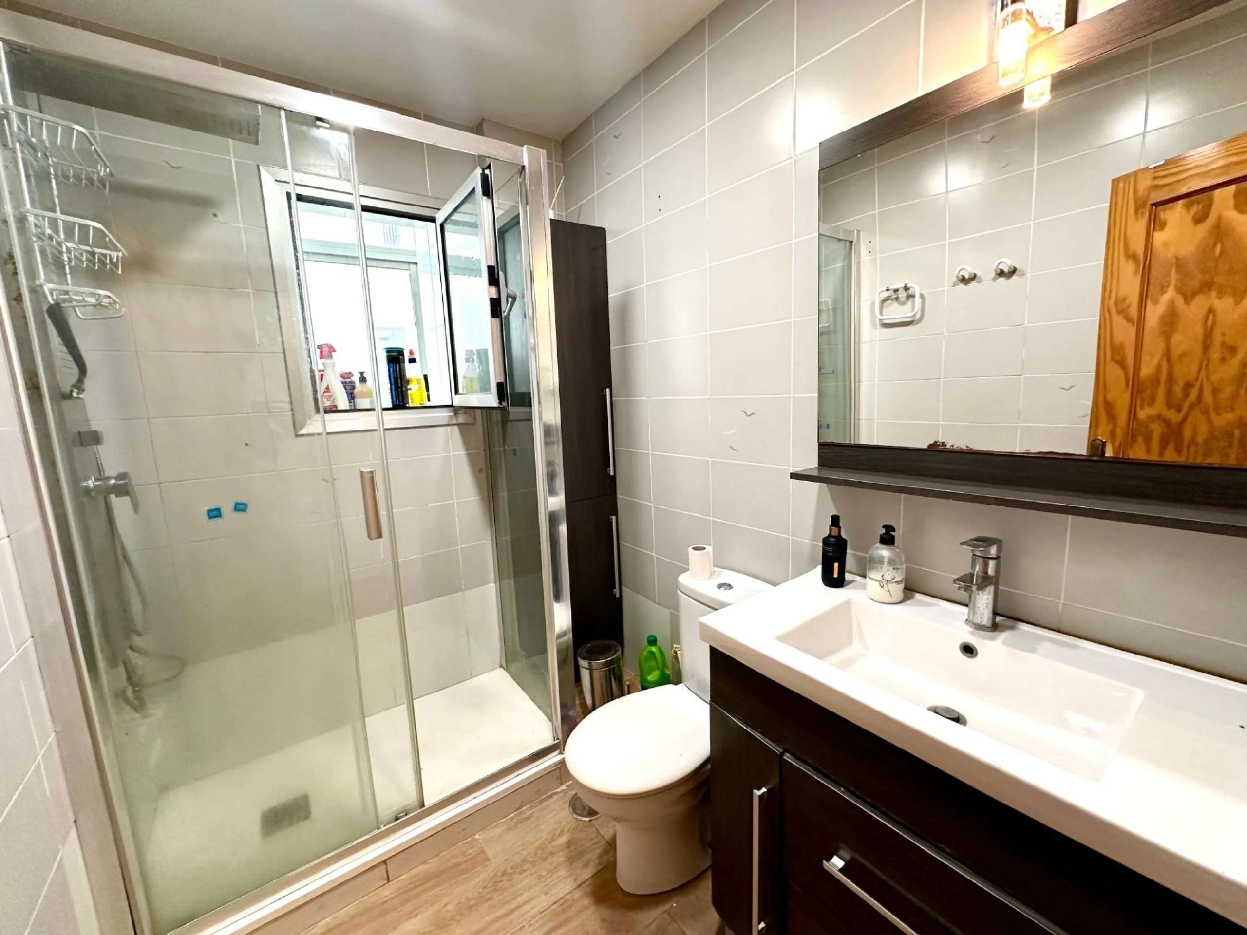 Bright 3-bedroom apartment in one of Alicante's most convenient locations