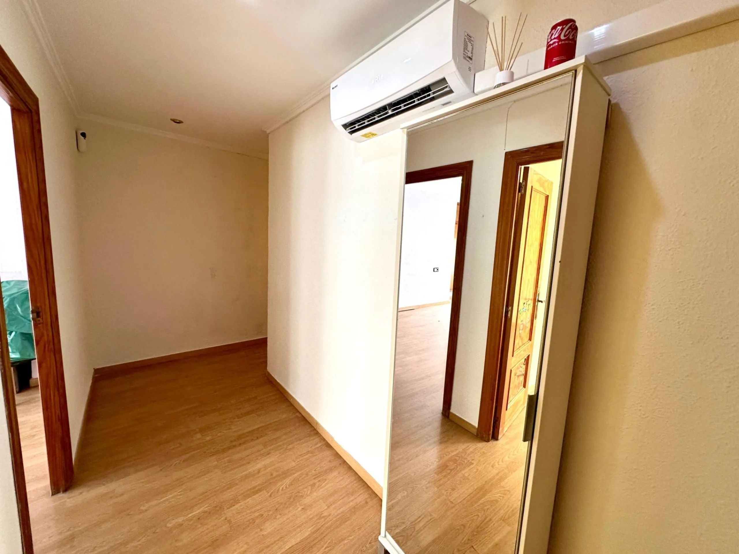 Bright 3-bedroom apartment in one of Alicante's most convenient locations