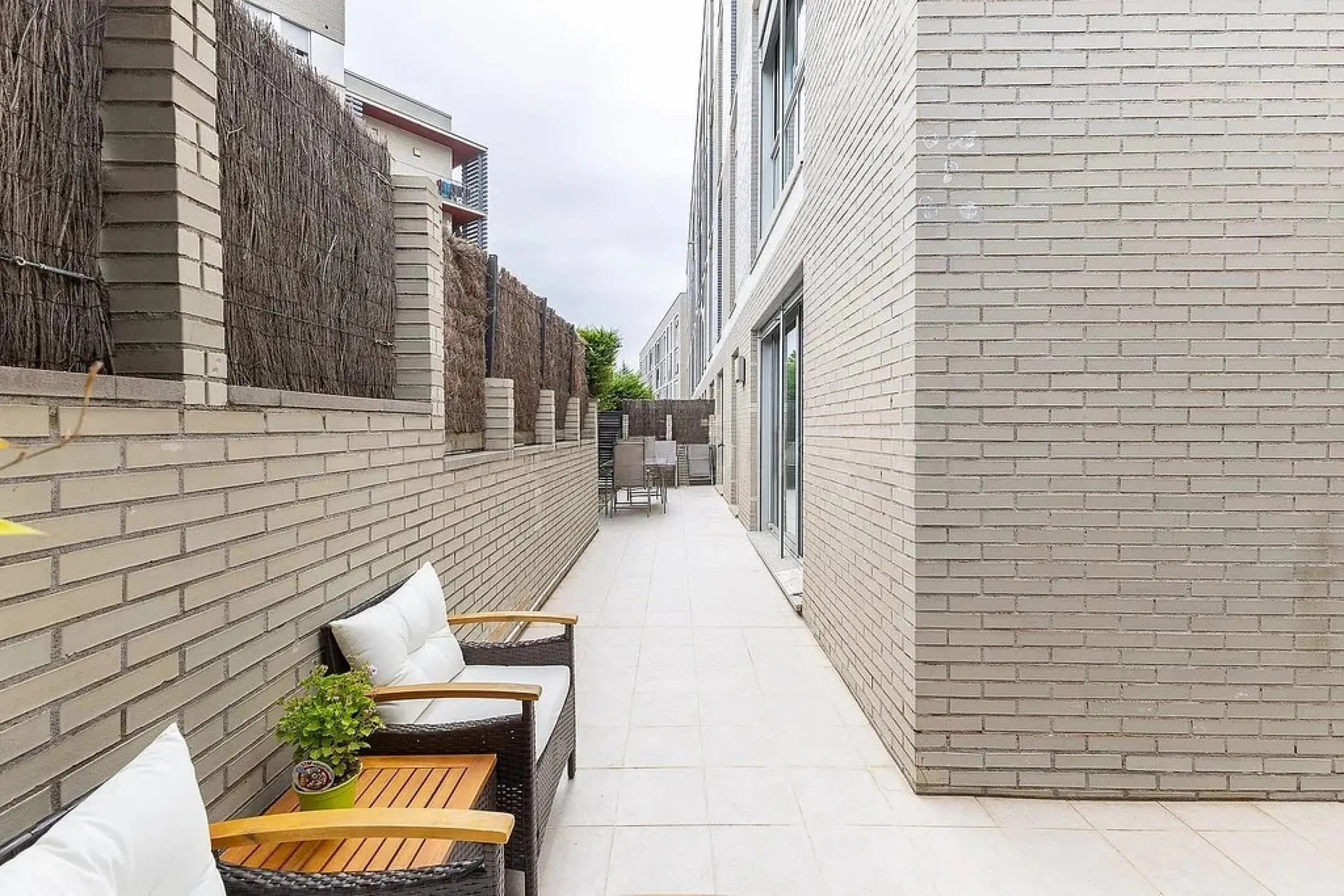 Bright Apartment with Private Terrace and Pool in Can Matas, Sant Cugat del Valles