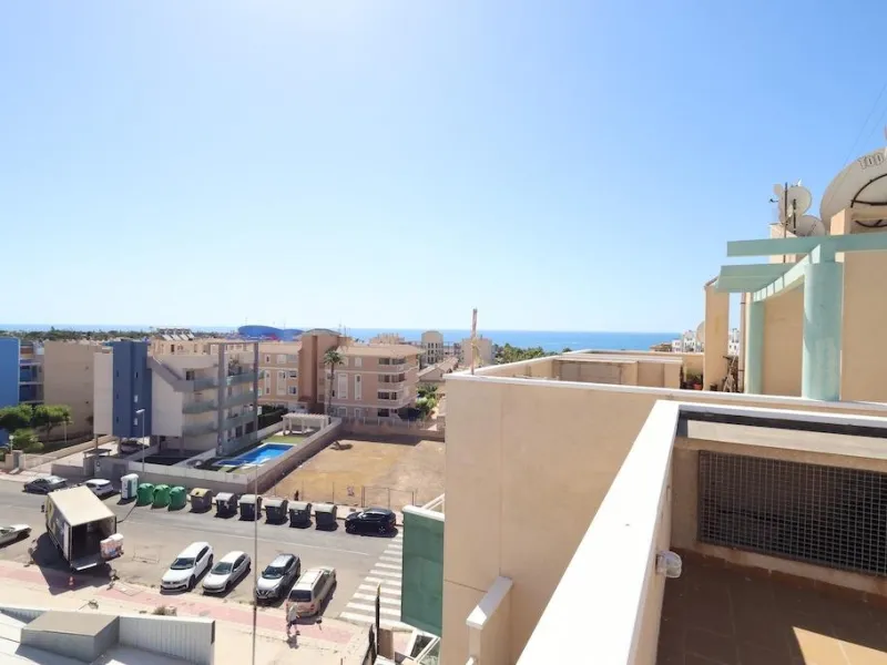 Agua Marina Atico con solarium privado y vistas al mar