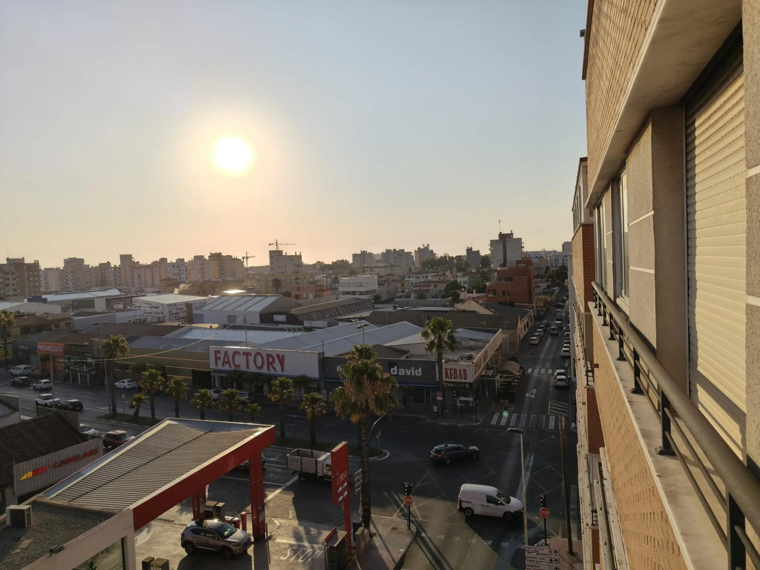SPACIOUS 2-BEDROOM, 2-BATHROOM HOME WITH UNOBSTRUCTED VIEWS