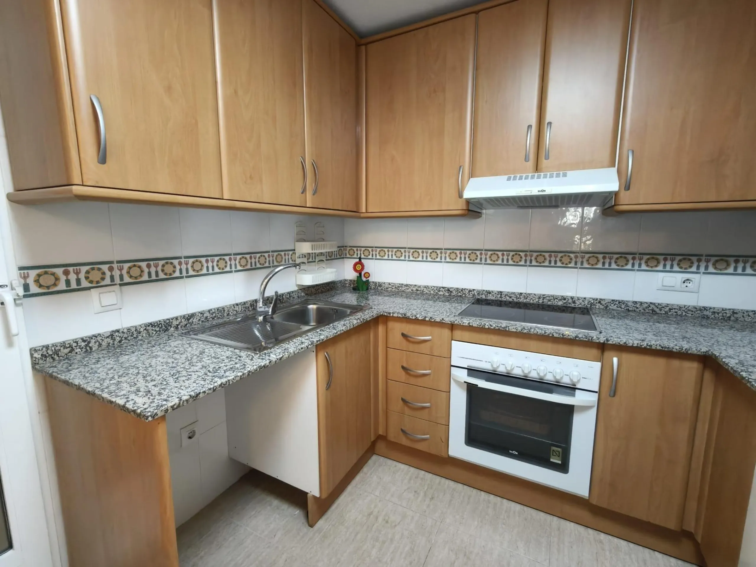 SPACIOUS 2-BEDROOM, 2-BATHROOM HOME WITH UNOBSTRUCTED VIEWS