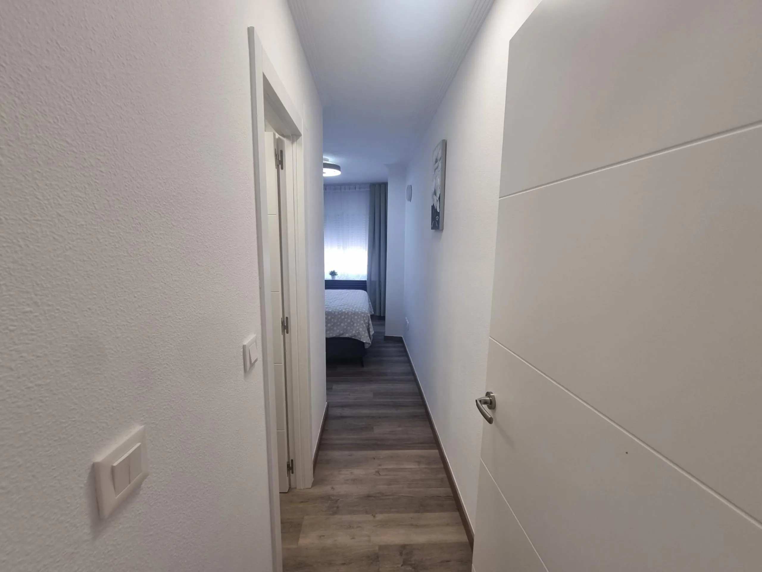 Exclusive Renovated Apartment in Torrevieja - Ideal Location