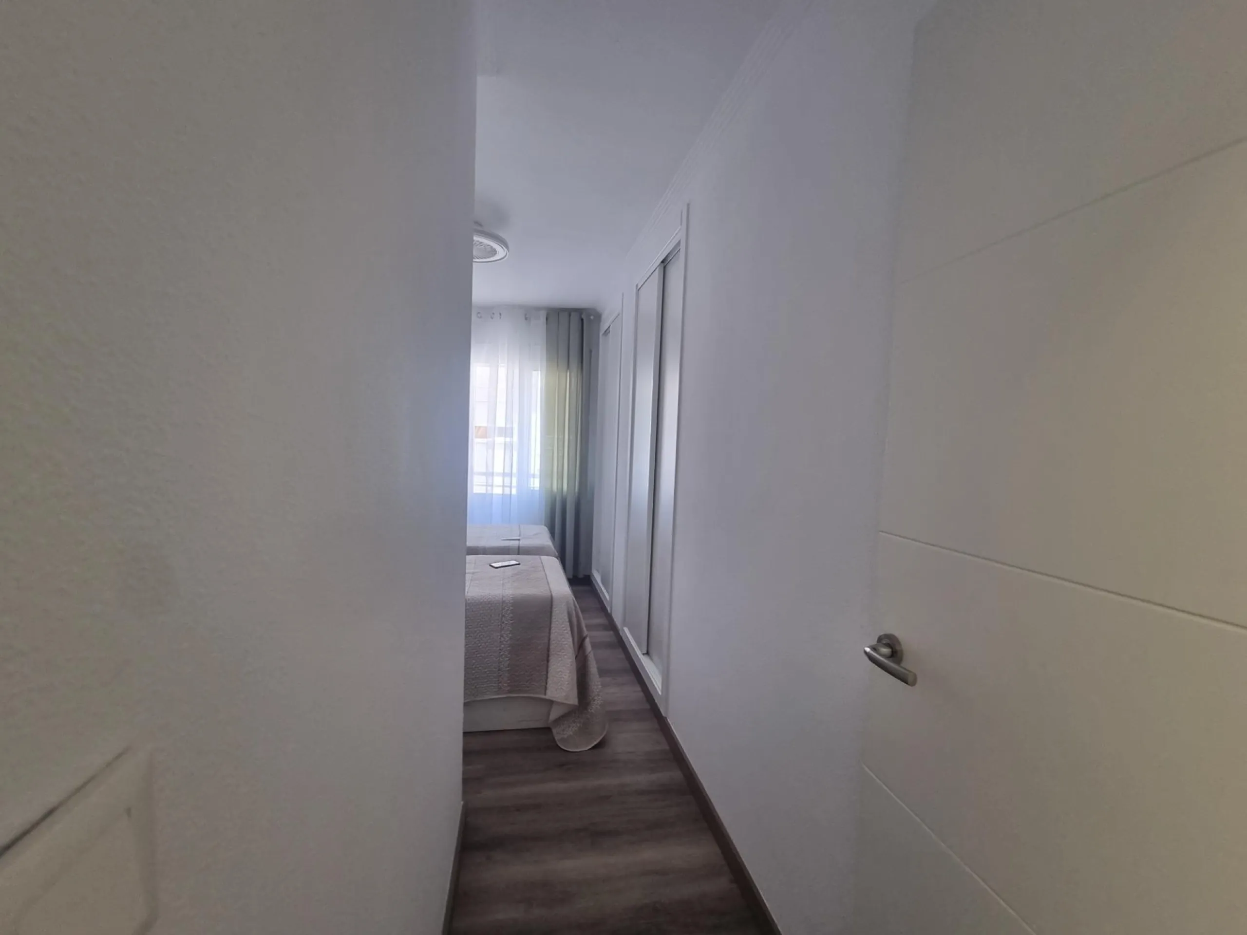Exclusive Renovated Apartment in Torrevieja - Ideal Location