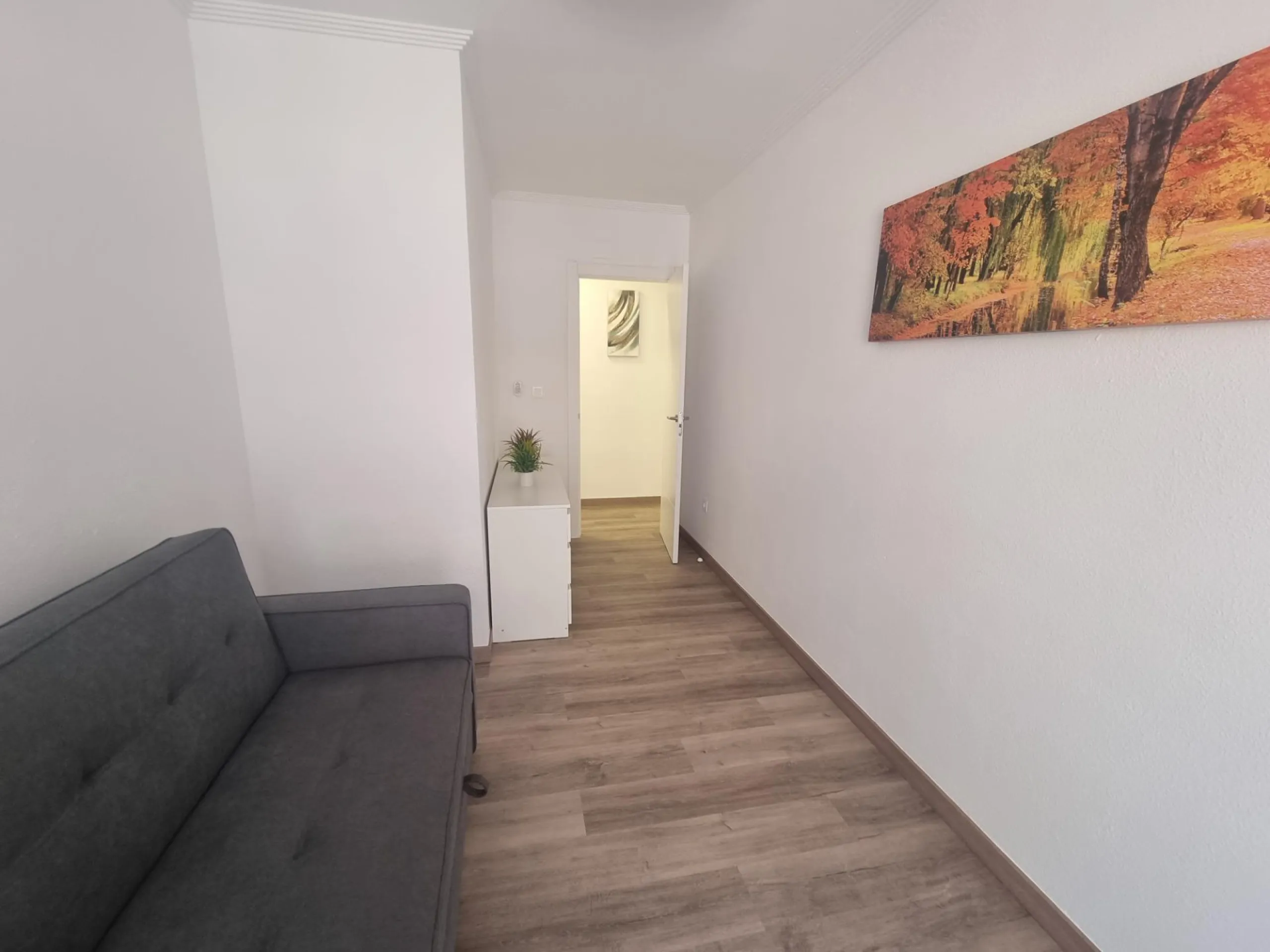 Exclusive Renovated Apartment in Torrevieja - Ideal Location