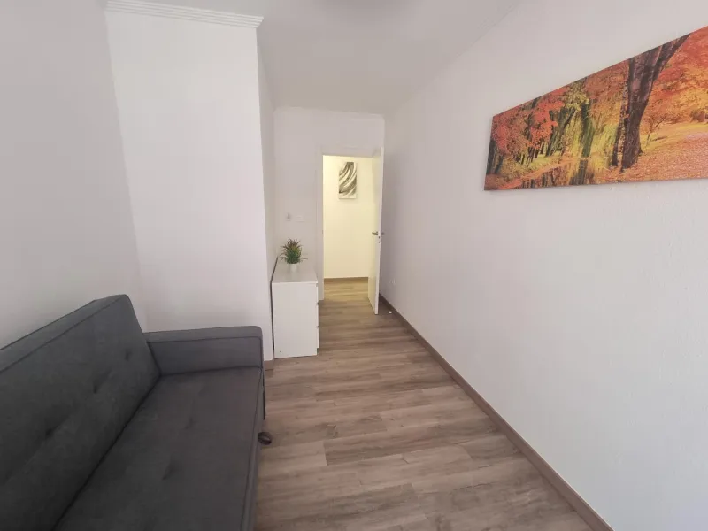 Exclusive Renovated Apartment in Torrevieja - Ideal Location