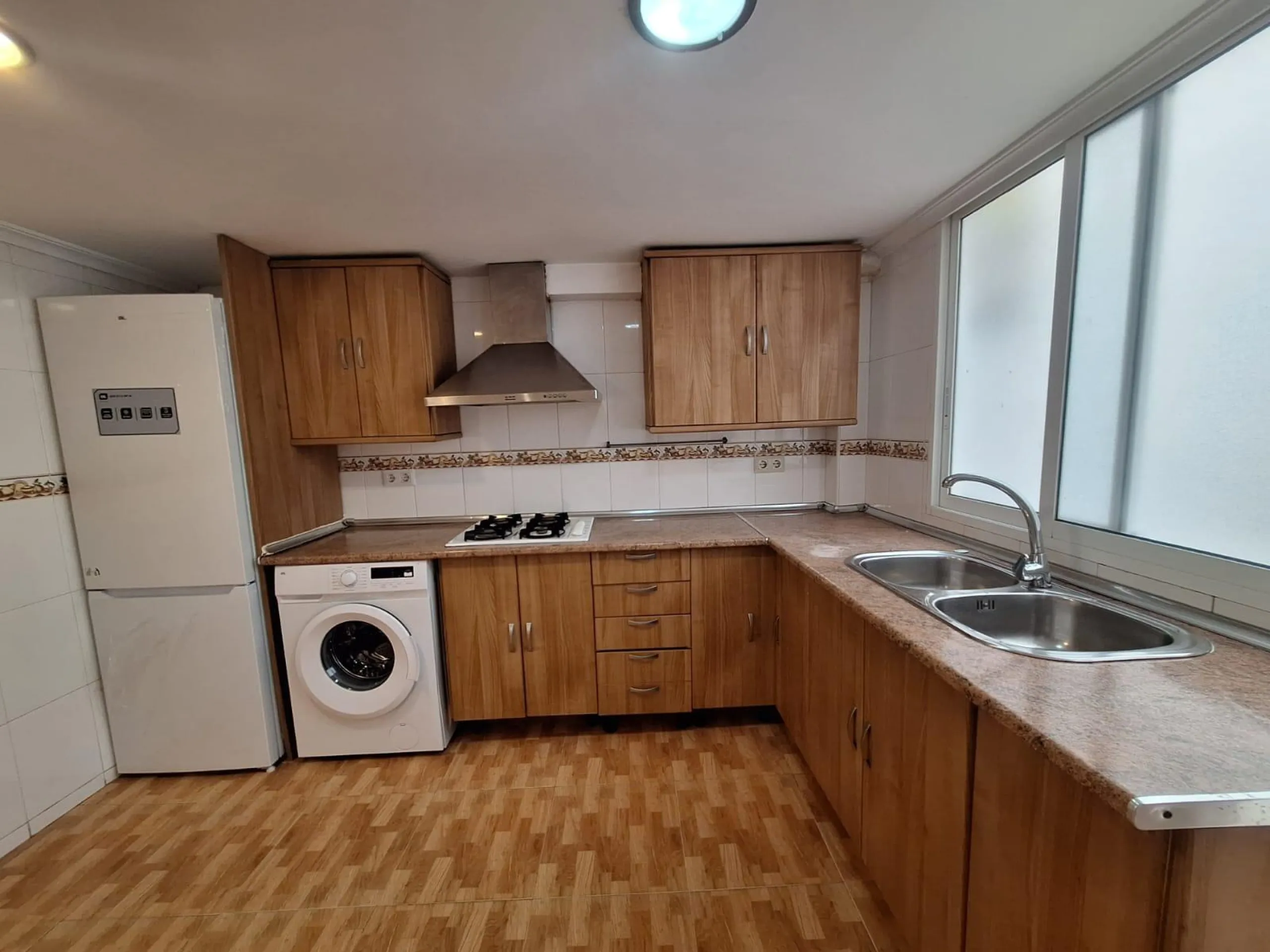 GROUND FLOOR DUPLEX READY TO LIVE
