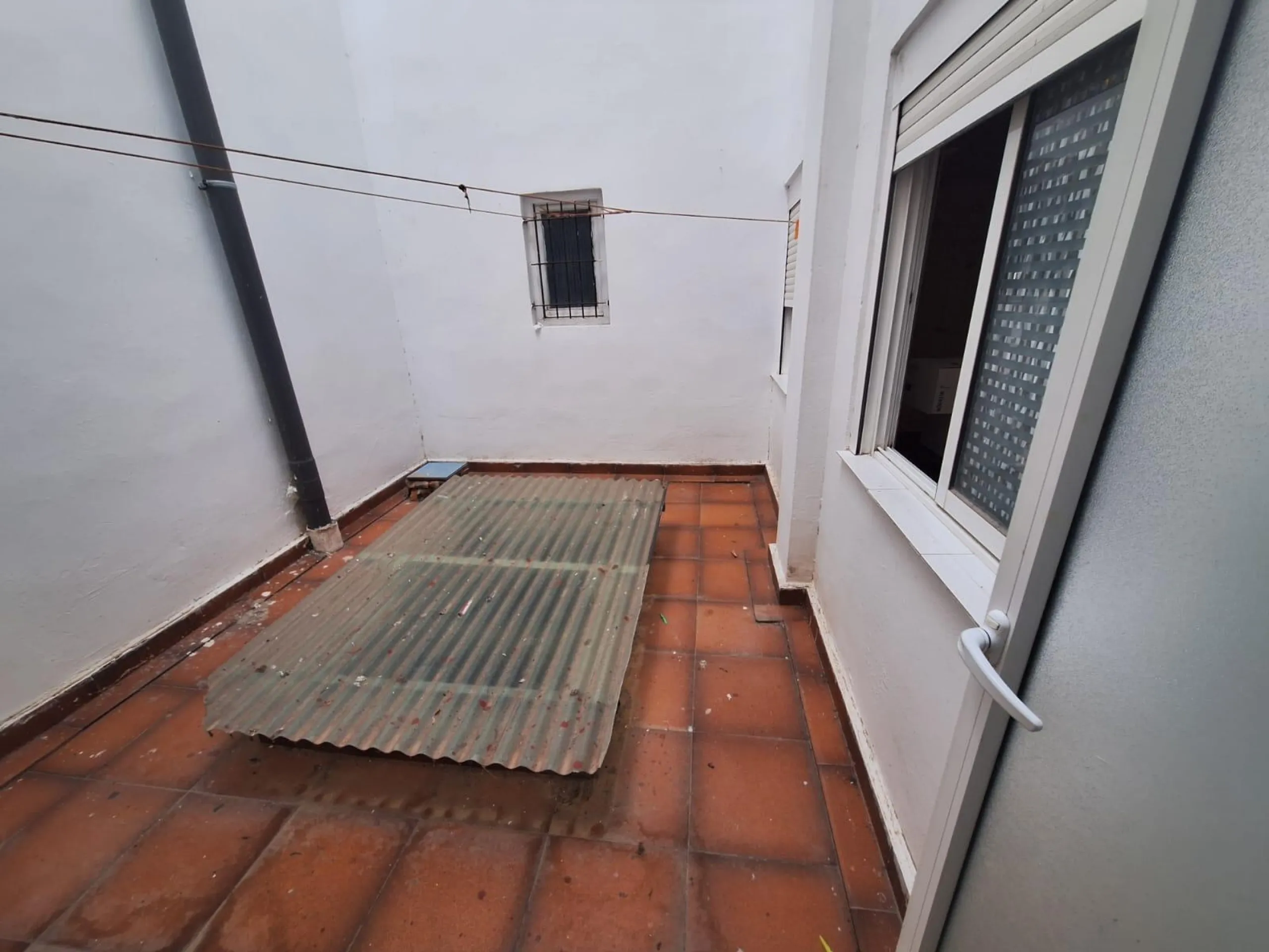 GROUND FLOOR DUPLEX READY TO LIVE