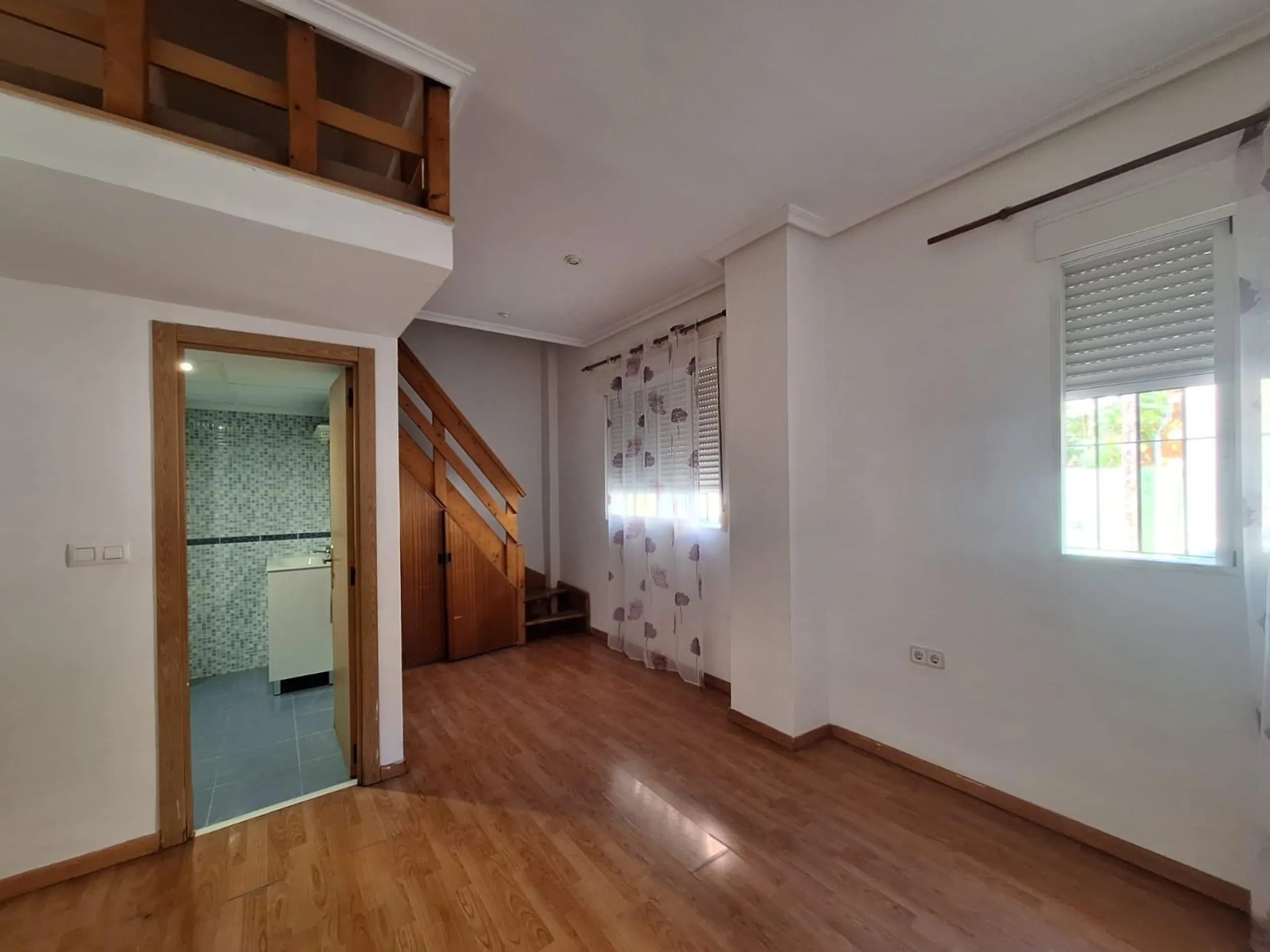 GROUND FLOOR DUPLEX READY TO LIVE