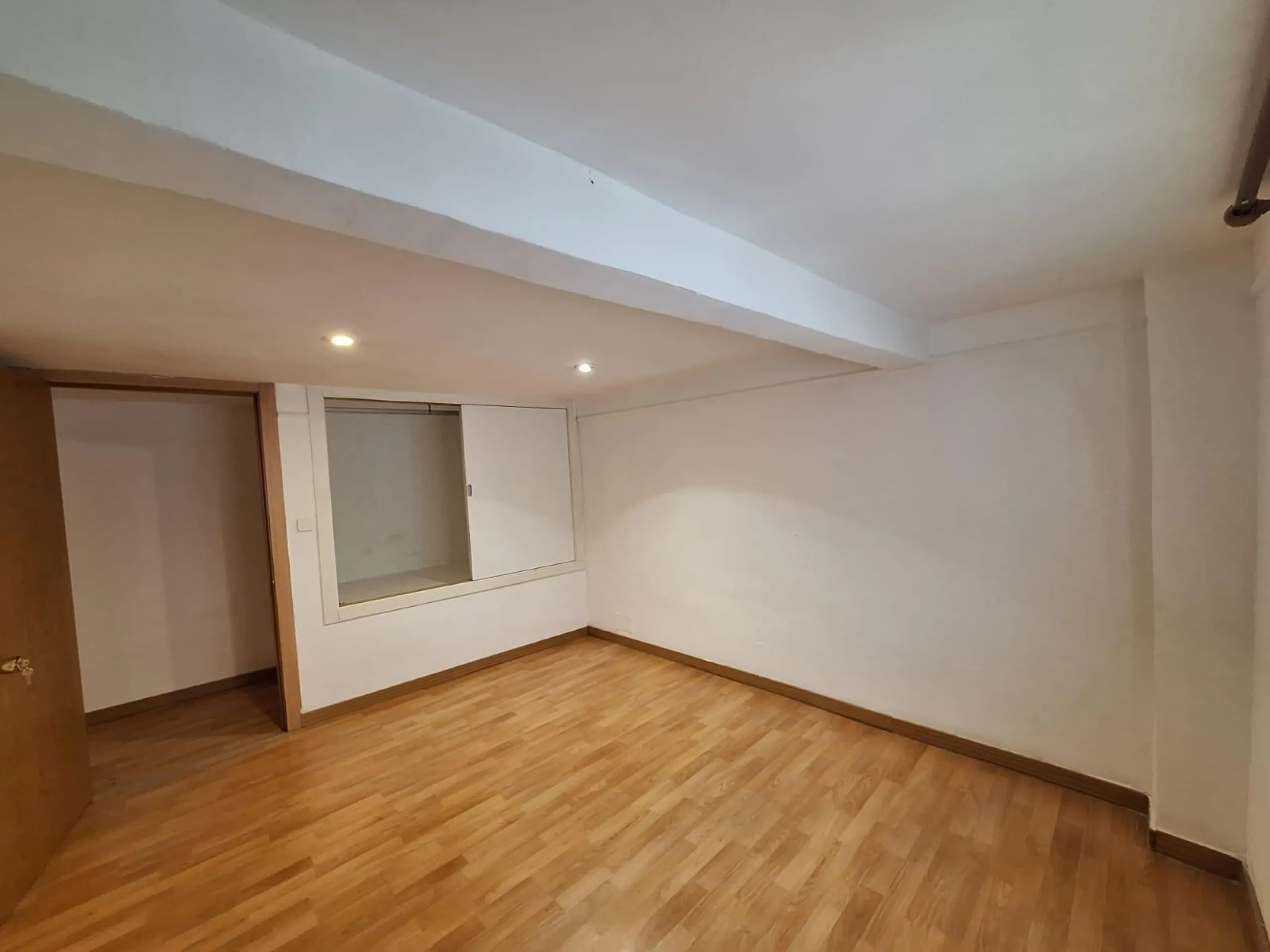 GROUND FLOOR DUPLEX READY TO LIVE